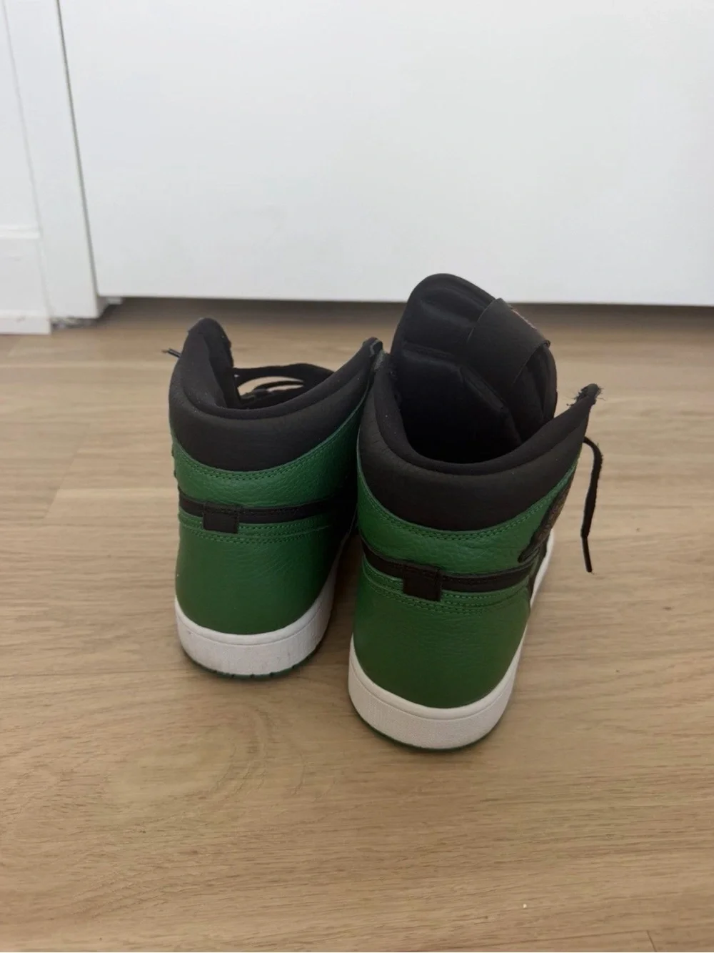 Jordan 1 High - pine green 2.0